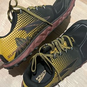 Men’s Superior Altra 4.5 Trail Running Shoes 10.5